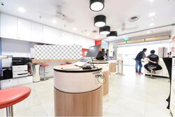 Lucky Plaza (D9), Retail #498715911